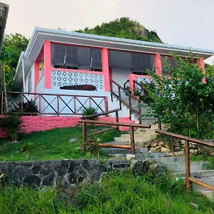  Séjour chez l'habitant Halley View Summer House