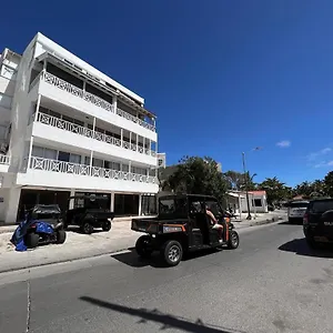  Apartamento Liliana Prado Edificio Bailey Boat 303