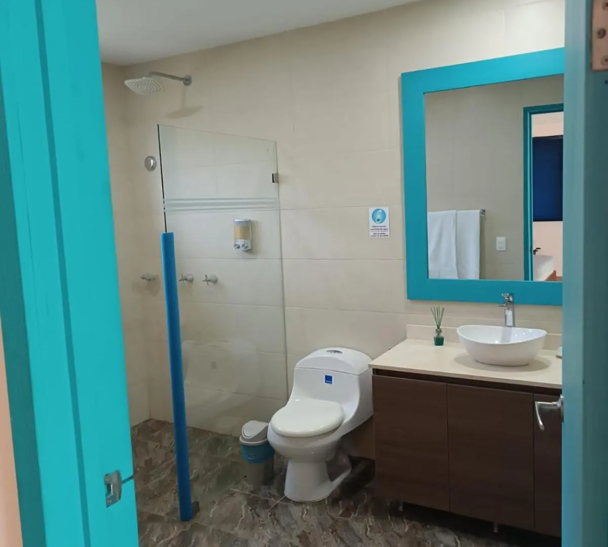 Blue Lizard House Villa San Andres  Colombia